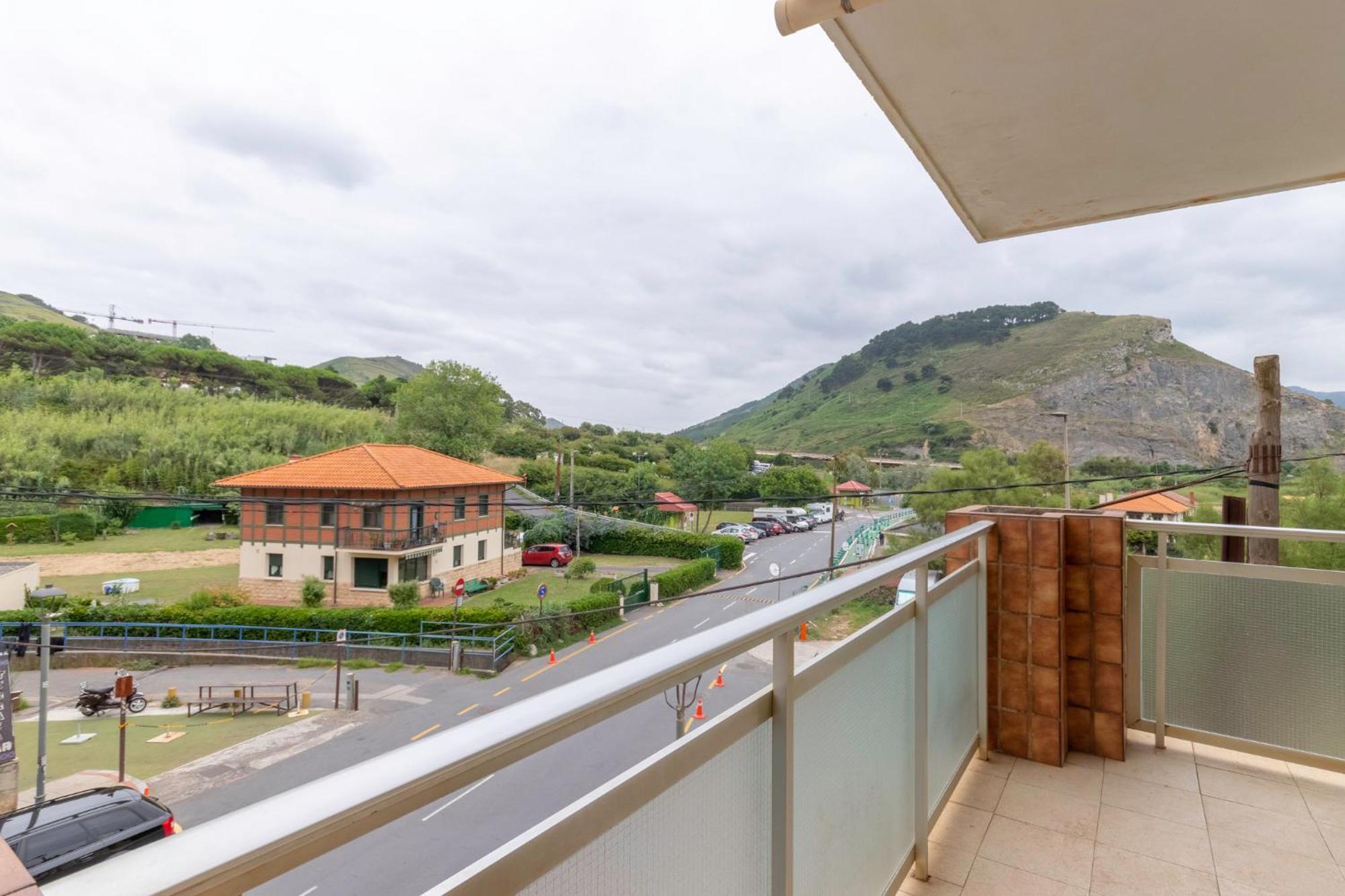 Aparthotel La Arena Zierbena